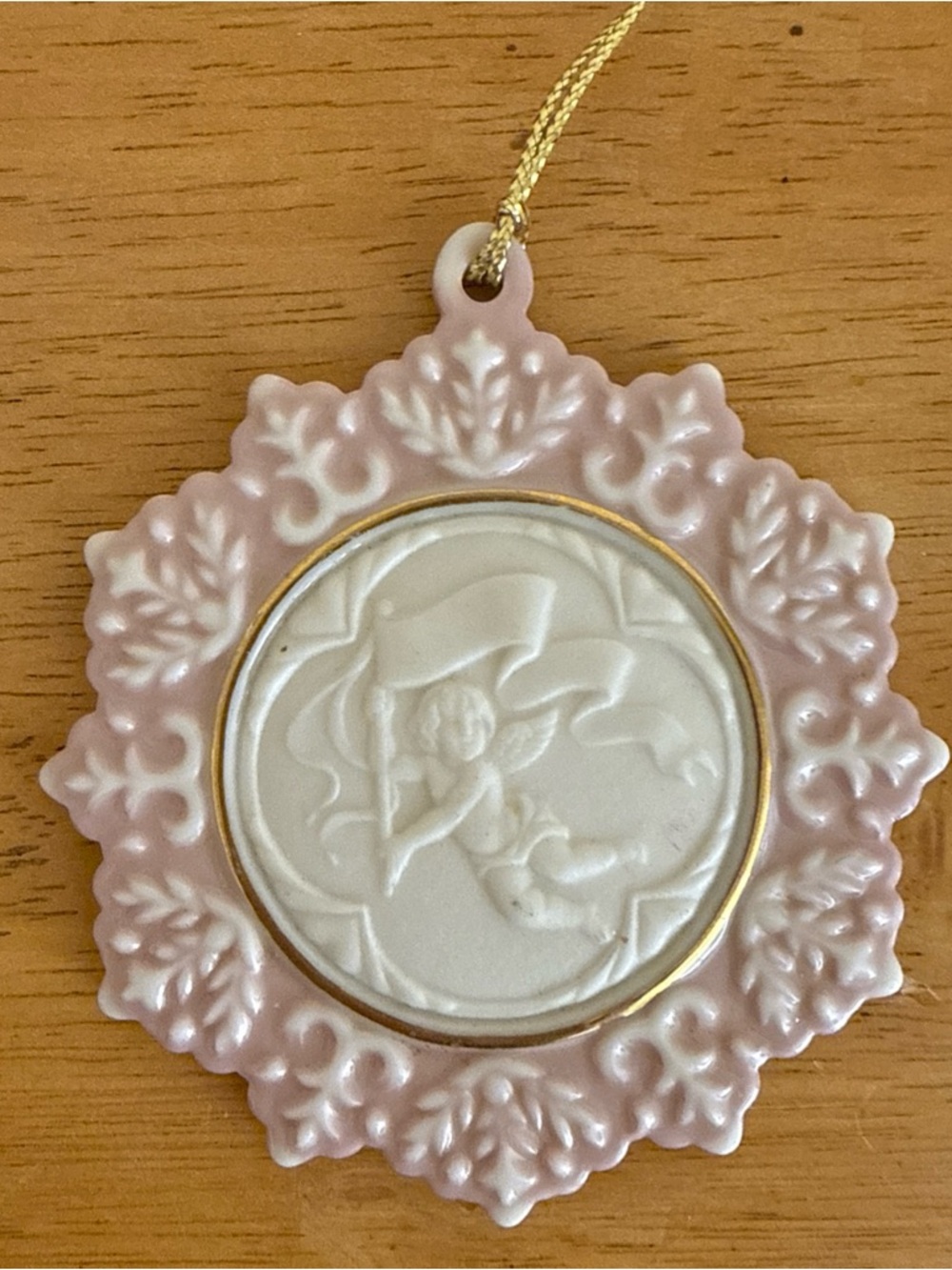 Lenox China Pink CAMEO CHERUB Snowflake Angel Christmas Tree ORNAMENT Porcelain
